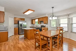 4823 Shamrogue Ct, Hampton, PA 15101 - Photo 9