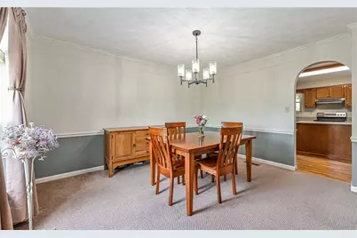 4823 Shamrogue Ct, Hampton, PA 15101 - Photo 5