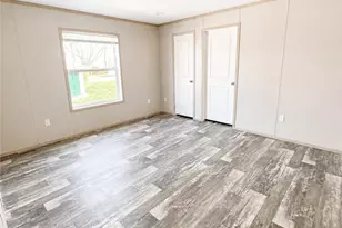 159 Round Top Cir, Scottdale, PA 15683 - Photo 5
