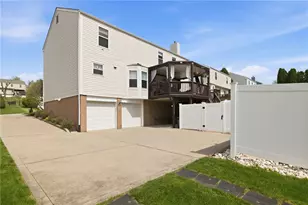 442 Shelbourne Dr, Pittsburgh, PA 15239 - Photo 47