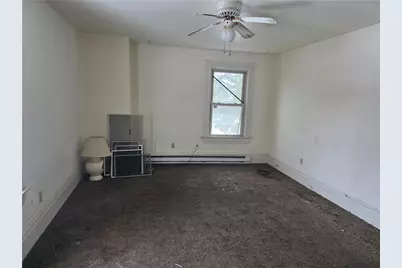 1206 Delaware Ave, New Castle, PA 16105 - Photo 11