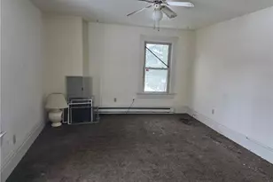 1206 Delaware Ave, New Castle, PA 16105 - Photo 11