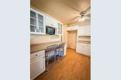 329 S Home Ave, Twp of But NE, PA 16001 - Photo 15