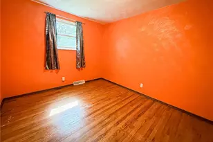 329 S Home Ave, Twp of But NE, PA 16001 - Photo 31