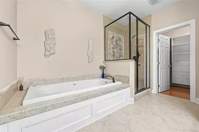 303 Torrey Pine Dr, Adams Township, PA 16046 - Photo 19