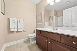 303 Torrey Pine Dr, Adams Township, PA 16046 - Photo 31