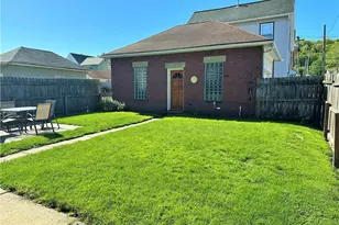 425 Wayne Ave, Ellwood City, PA 16117 - Photo 5