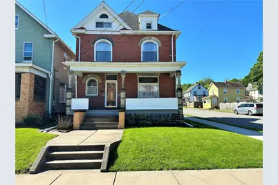 425 Wayne Ave, Ellwood City, PA 16117 - Photo 1