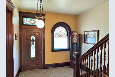 425 Wayne Ave, Ellwood City, PA 16117 - Photo 19