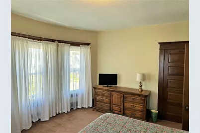 425 Wayne Ave, Ellwood City, PA 16117 - Photo 23
