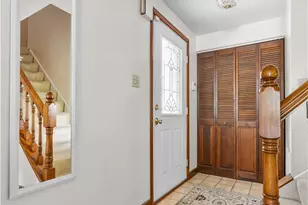 304 Carmell Dr, Pittsburgh, PA 15241 - Photo 7