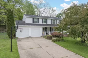 304 Carmell Dr, Pittsburgh, PA 15241 - Photo 3