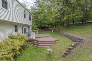 304 Carmell Dr, Pittsburgh, PA 15241 - Photo 25