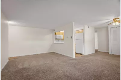 507 Hunters Path Rd #12, Bridgeville, PA 15017 - Photo 13