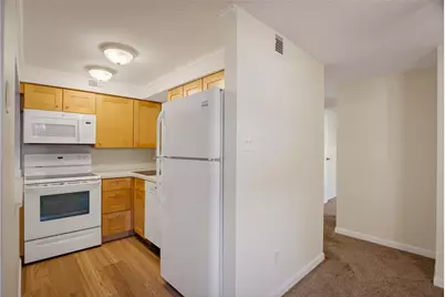 507 Hunters Path Rd #12, Bridgeville, PA 15017 - Photo 5
