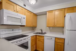 507 Hunters Path Rd, Bridgeville, PA 15017 - Photo 3