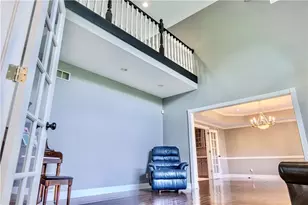 361 Woodland Dr, Wilmington Township, PA 16142 - Photo 9