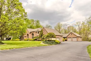 361 Woodland Dr, Wilmington Township, PA 16142 - Photo 3