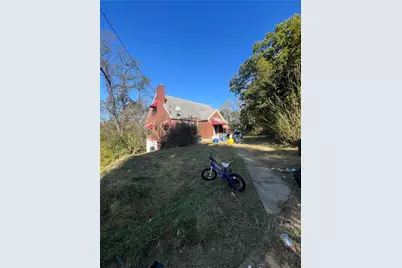 321 Apache Drive, Monessen, PA 15062 - Photo 1