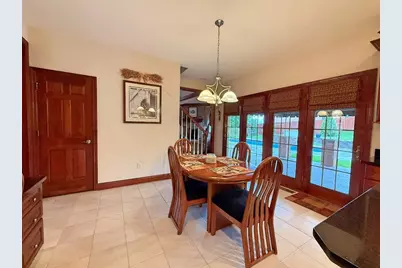 300 Pine Valley Dr, Bridgeville, PA 15017 - Photo 11