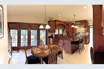 300 Pine Valley Dr, Bridgeville, PA 15017 - Photo 7