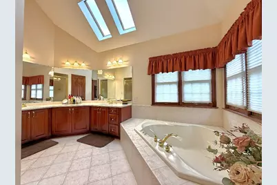 300 Pine Valley Dr, Bridgeville, PA 15017 - Photo 25