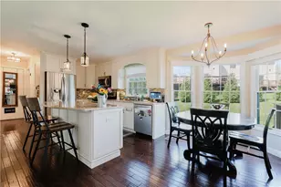 446 Anna Marie Dr, Cranberry Township, PA 16066 - Photo 3