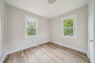 907 Vermont Ave, White Oak, PA 15131 - Photo 7
