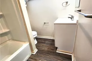 249 E 15th Ave, Homestead, PA 15120 - Photo 5