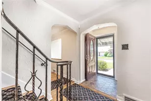 615 Crysler St, Pittsburgh, PA 15226 - Photo 3