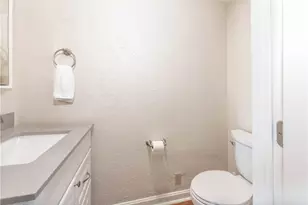 615 Crysler St, Pittsburgh, PA 15226 - Photo 7