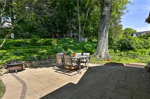 7921 Marmion Dr, Ross Twp, PA 15237 - Photo 33