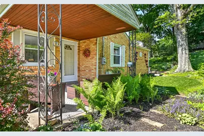 7921 Marmion Dr, Ross Twp, PA 15237 - Photo 29