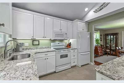 7921 Marmion Dr, Ross Twp, PA 15237 - Photo 11