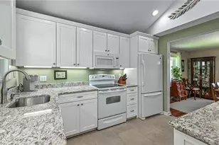 7921 Marmion Dr, Ross Twp, PA 15237 - Photo 11