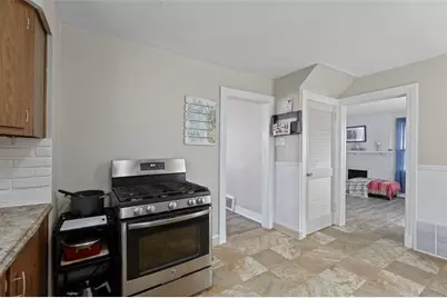 106 Jordan St, Bethel Park, PA 15102 - Photo 13