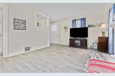 106 Jordan St, Bethel Park, PA 15102 - Photo 5