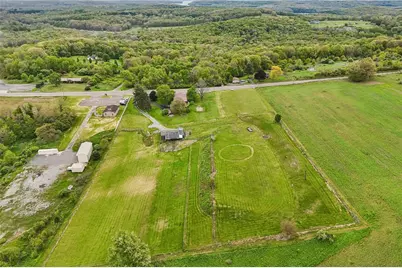 1634 Perry Highway, Portersville Boro, PA 16051 - Photo 9