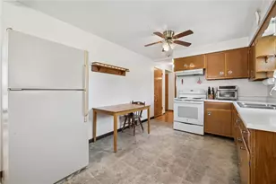 324 Grove Dr, Lower Burrell, PA 15068 - Photo 13