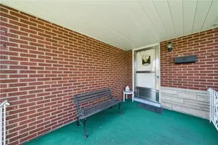 324 Grove Dr, Lower Burrell, PA 15068 - Photo 3
