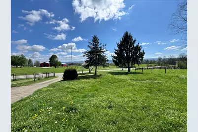 189 Lake Lynn Rd, Springhill Township, PA 15451 - Photo 3
