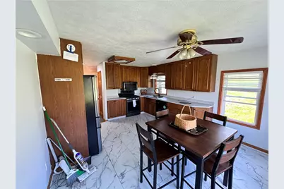 189 Lake Lynn Rd, Springhill Township, PA 15451 - Photo 5