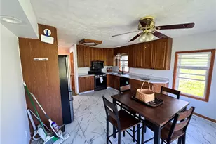 189 Lake Lynn Rd, Springhill Township, PA 15451 - Photo 5