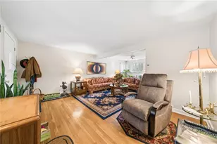 704 MacFarlane Dr, Pittsburgh, PA 15235 - Photo 7