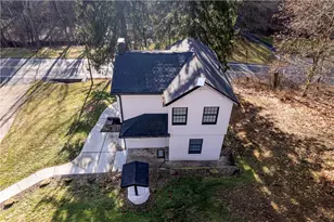 4263 Pa Route 136, Hempfield Township, PA 15601 - Photo 17
