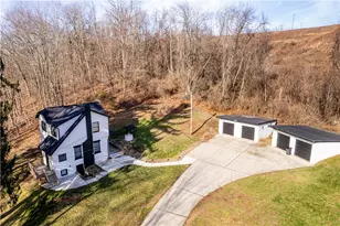 4263 Pa Route 136, Hempfield Township, PA 15601 - Photo 15