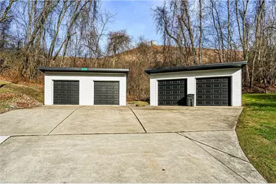 4263 Pa Route 136, Hempfield Township, PA 15601 - Photo 7