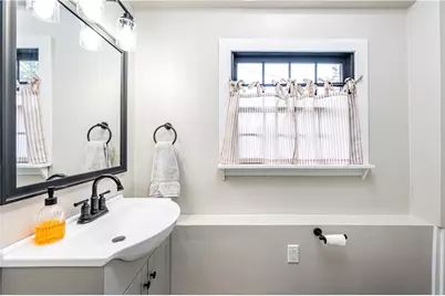 4263 State Route 136, Hempfield Township, PA 15601 - Photo 21