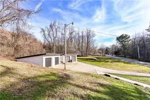 4263 Pa Route 136, Hempfield Township, PA 15601 - Photo 9