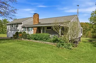 2818 Leesburg-Volant Rd, Springfield Township, PA 16156 - Photo 3